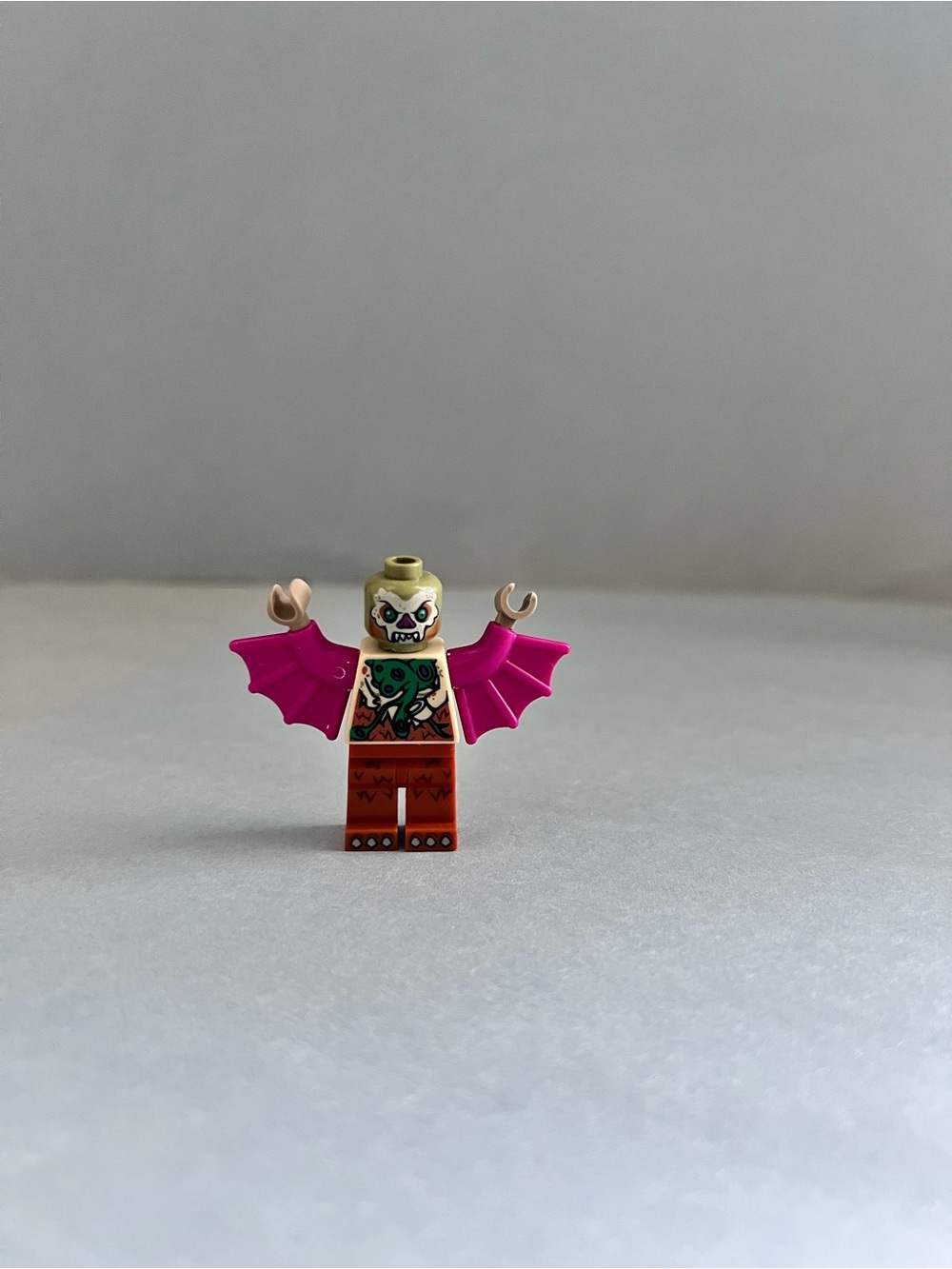 LEGO Teenage Mutant Ninja Turtles Mutated Dr. O'Neil Minifigure